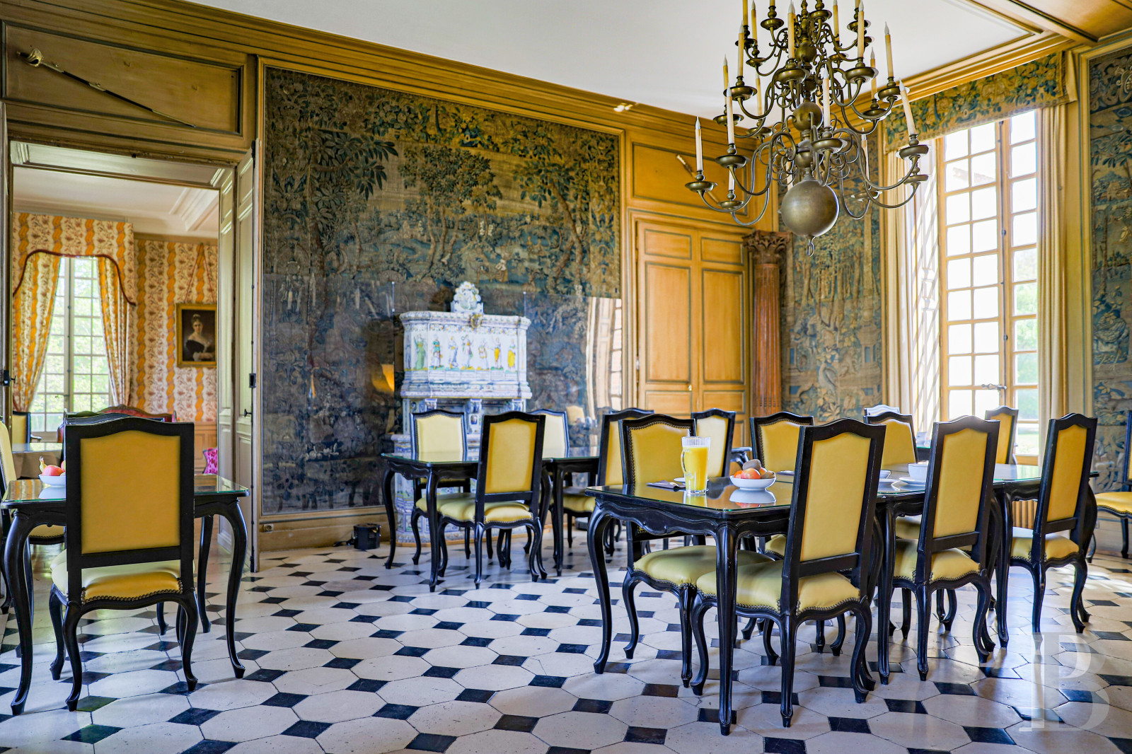 A 17th century family chateau in Seine-et-Marne, between Fontainebleau and Nemours - photo  n°13